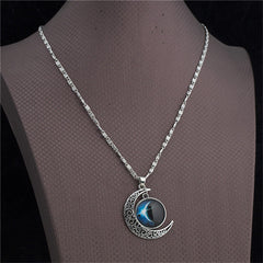 Vintage Star Moonstone Necklace Pendant Necklaces  Fashion Long Chains  Moon Necklace Jewelry