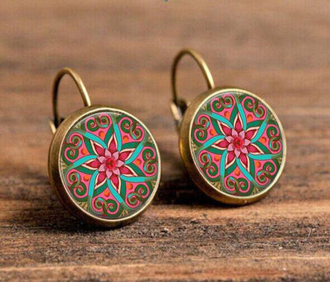 Fashion OM Symbol Buddhism Zen Earrings Women Jewelry From India Yoga Henna Stud Earrings For Women Mandala Flower Earrings Stud
