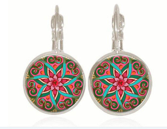 Fashion OM Symbol Buddhism Zen Earrings Women Jewelry From India Yoga Henna Stud Earrings For Women Mandala Flower Earrings Stud